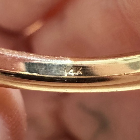 14k solid gold stackable ring - Picture 3 of 3